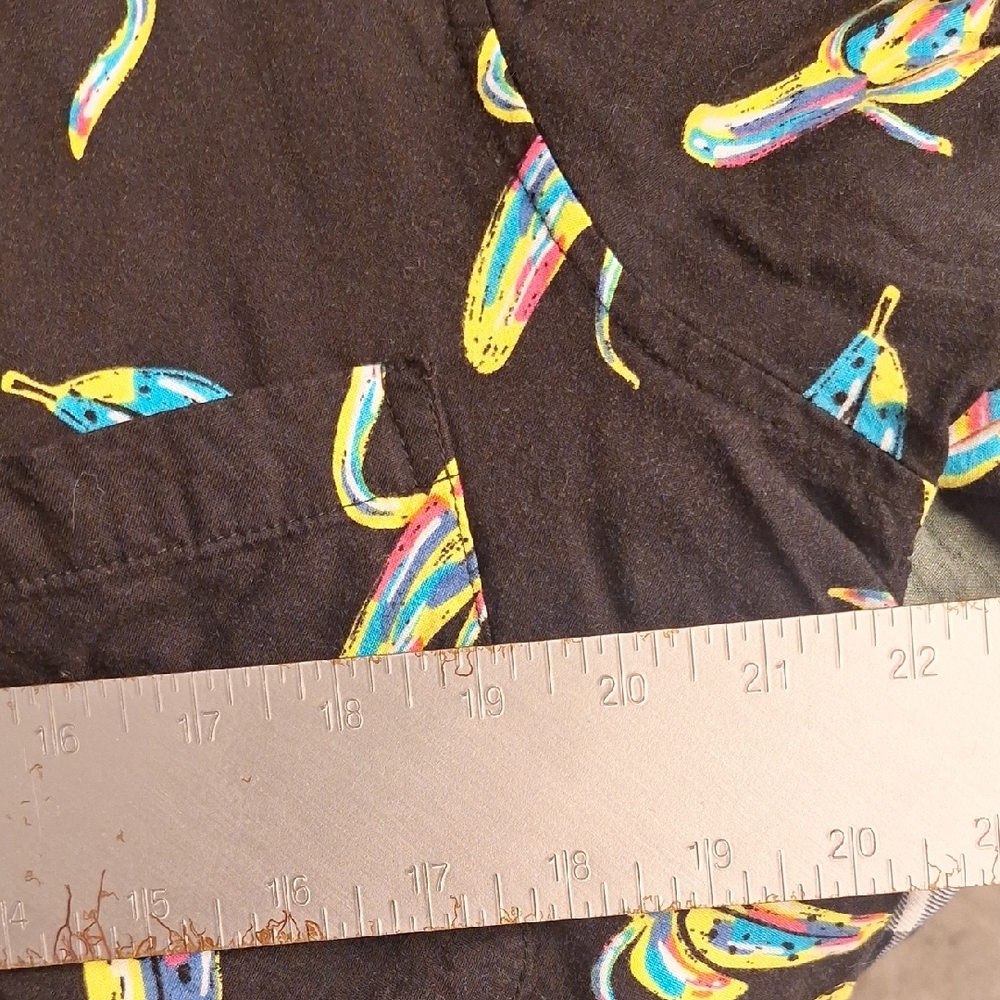 Sovereign Code Black Shirt with Colorful Banana Print - Picture 2 of 2